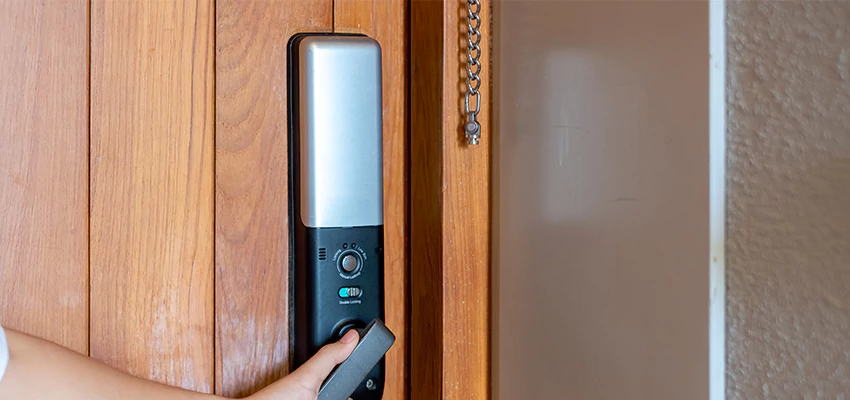 Home Security Electronic Locks Upgrades in Elizabeth, NJ